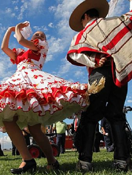 Informativo actividad de fiestas patrias en el colegio
