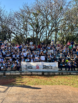 Marcha y programa "Basta de Silencio"
