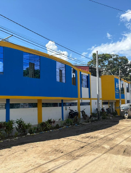 Fachada del colegio Jorge Chavez