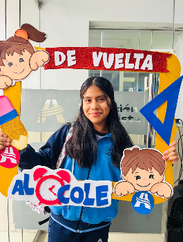 DE VUELTA AL COLE