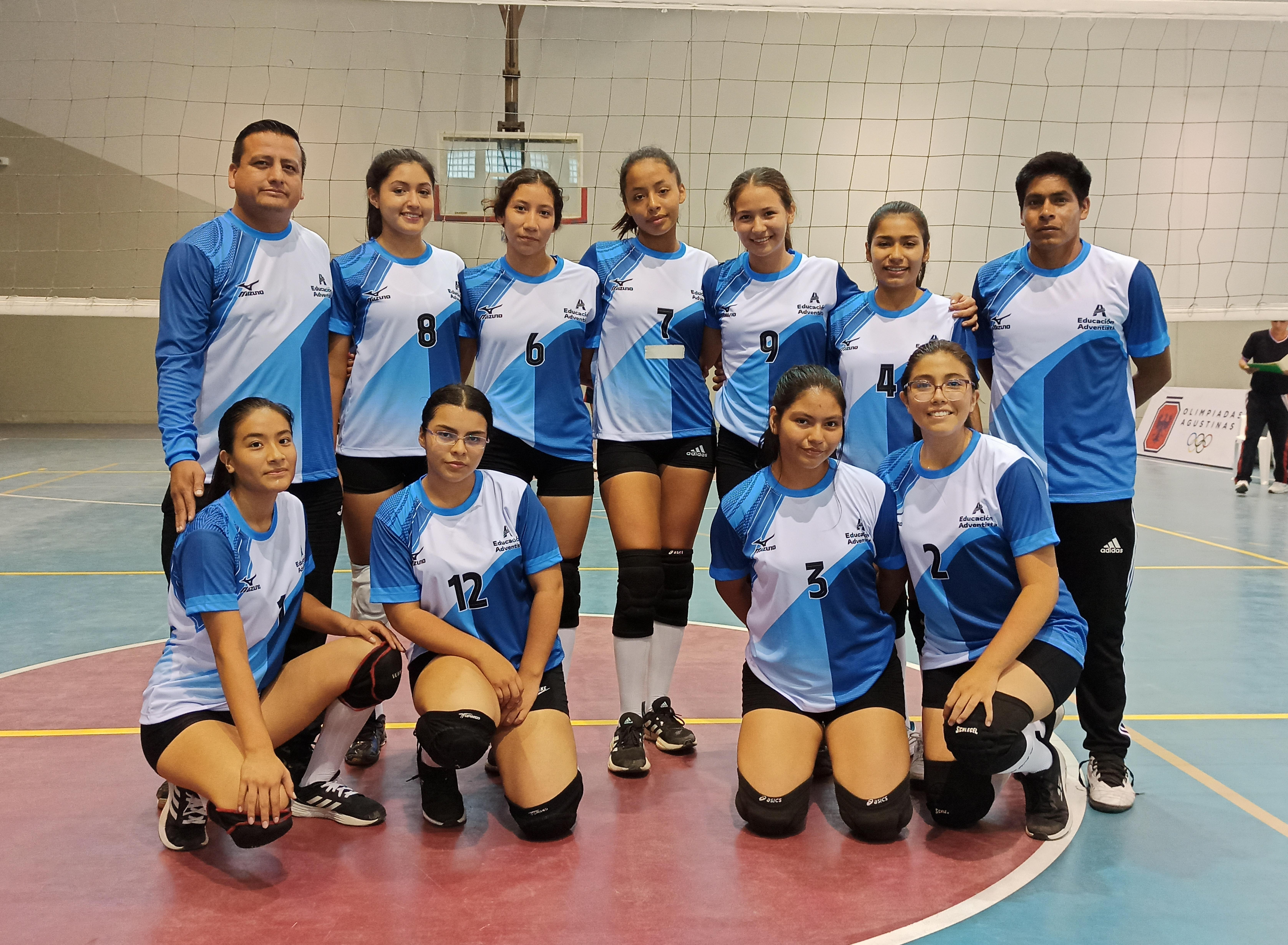 Selección de Voley participa en Juegos Escolares Deportivos