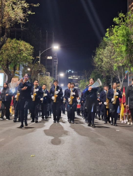 DESFILE DE TEAS