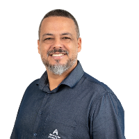 Robson Vila Nova