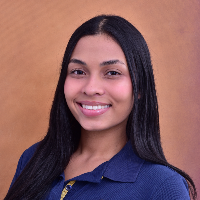 Camila Cerdeira - Aux. Secretaria