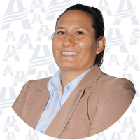 YRIS LOZANO INGA