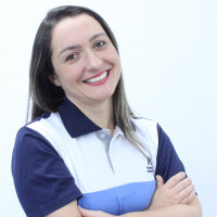 Nayara Oliveira dos Santos