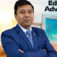 Lic. Samuel Tapia Quispe