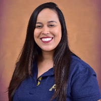 Vivian Medeiros Bonfim