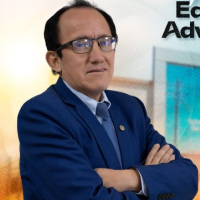 Lic. Angel Chamorro Balbín