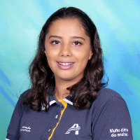 Paula Salles de Oliveira