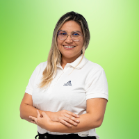 Adna Neves - [Auxiliar de Recepção]