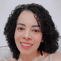 Maria Montanhas - Recepcionista
