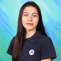 Yasmin Costa de Quadros
