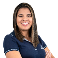 Aline Kelly