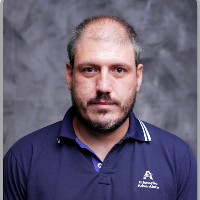 Thales André V. de Campos