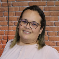 Milene Carmo - Secretaria