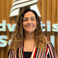 Mônica Leandro
