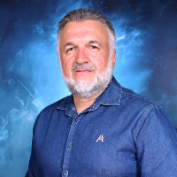 Samuel Farias Caliari