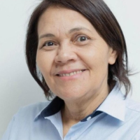 Edna Costa Brito de Araujo