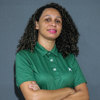 Aline Aires