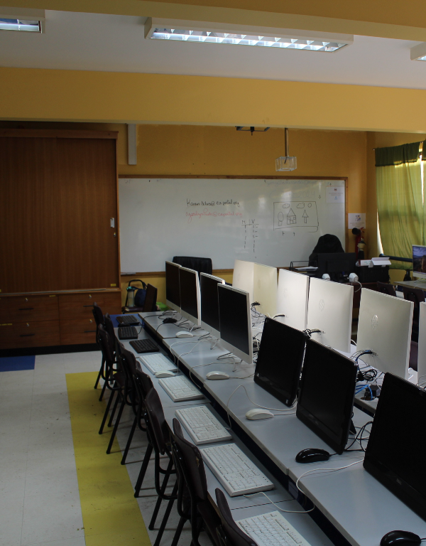 Sala de computación - Enseñanza Básica