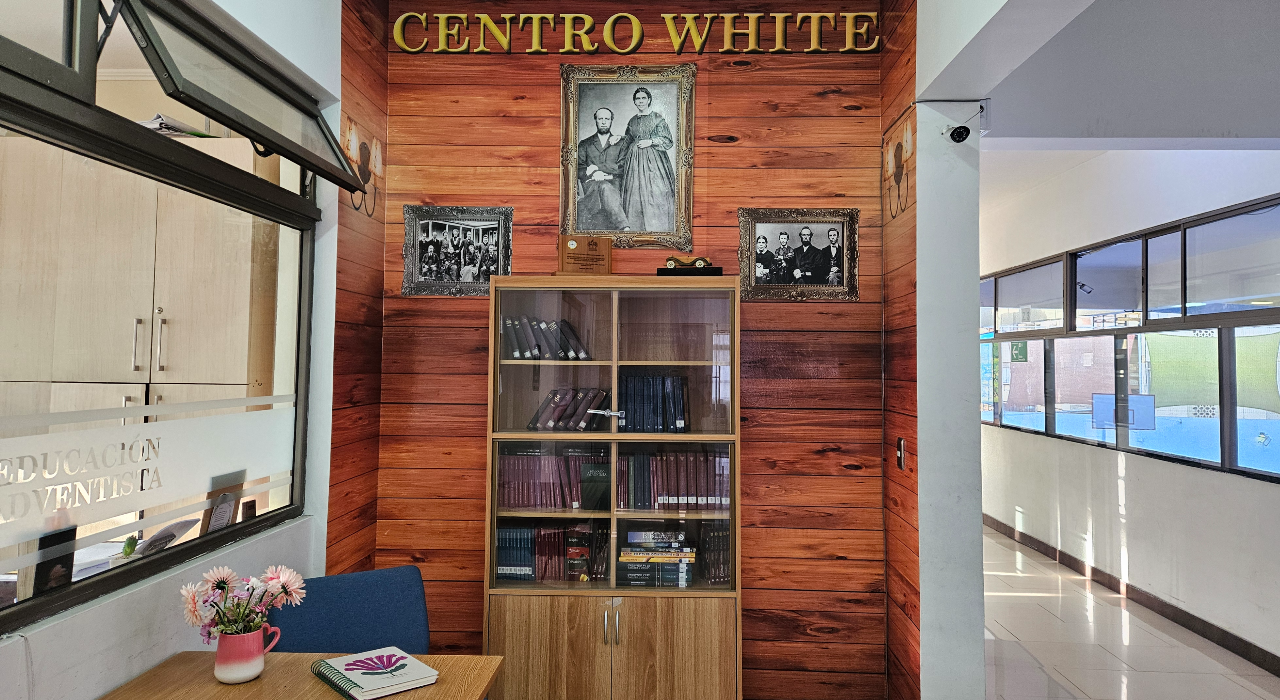 CENTRO WHITE