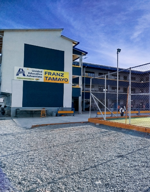 Unidad Educativa Adventista Franz Tamayo