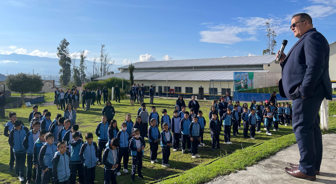 global.facade