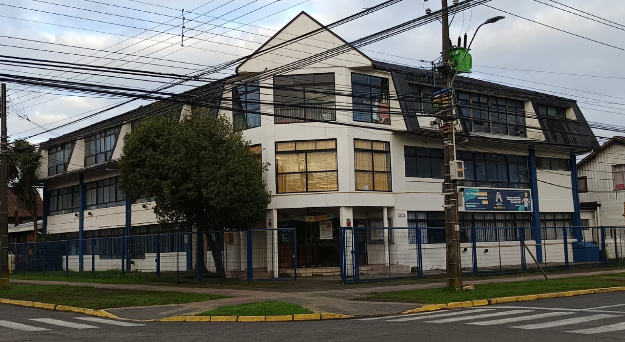 global.facade