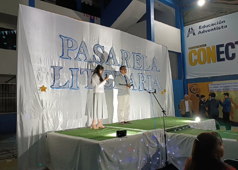 Pasarela literaria