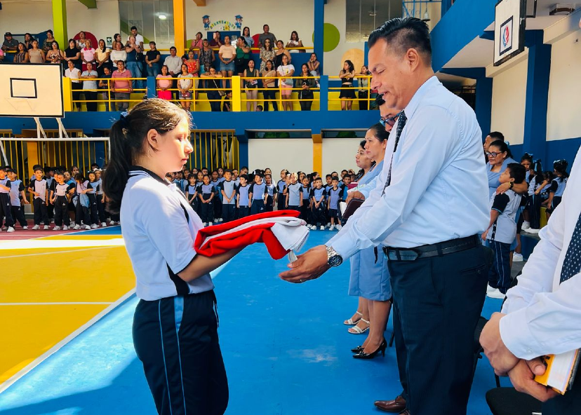 APERTURA DEL AÑO ESCOLAR