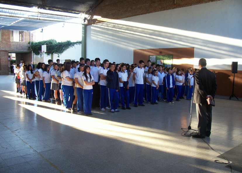 Apertura Escuela Secundaria