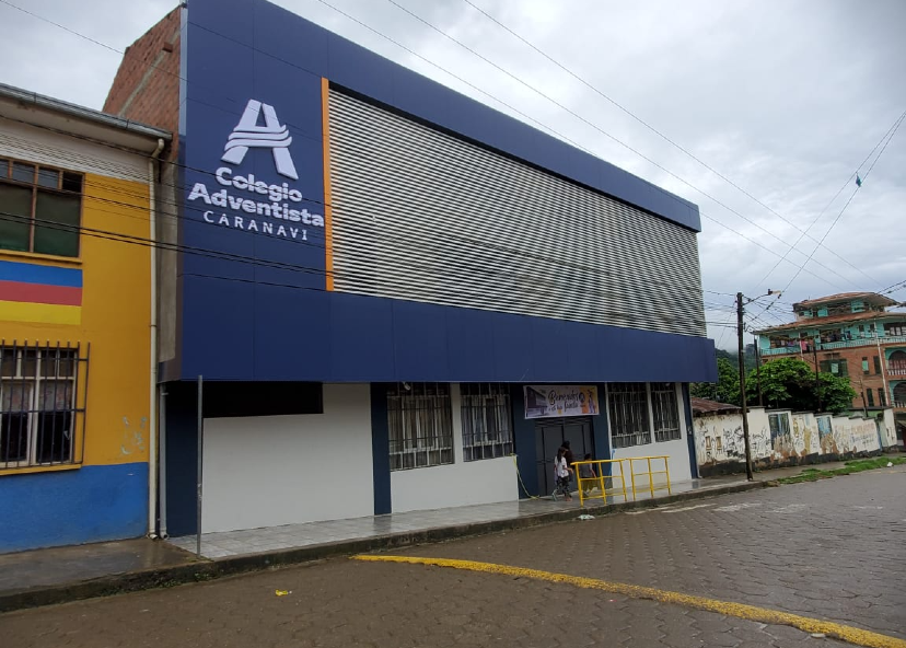 Inauguración de la nueva fachada